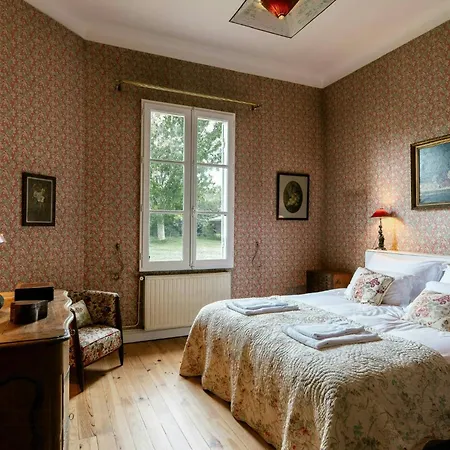 Between Bordeaux And Basque Coast Holiday home