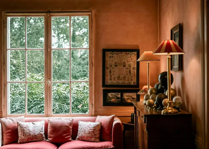 Between Bordeaux And Basque Coast