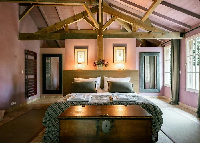 Between Bordeaux And Basque Coast *